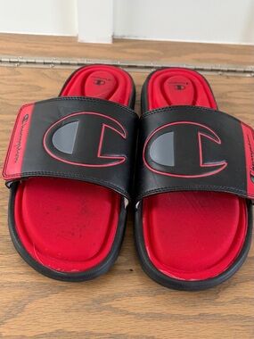 Champion Men’s Slides | Red & Black | Size 11 | Sport Comfort Sandals